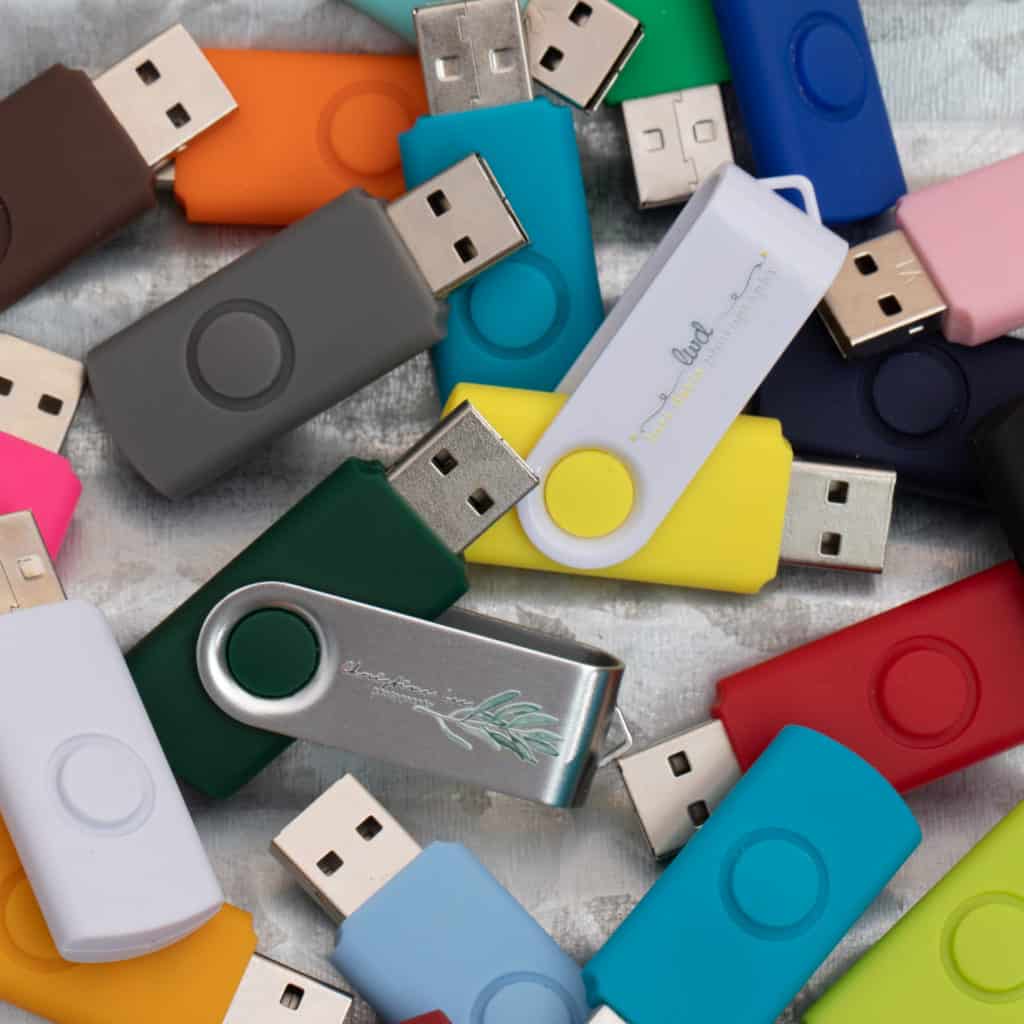 Mix and Match Swivel USB Flash Drive