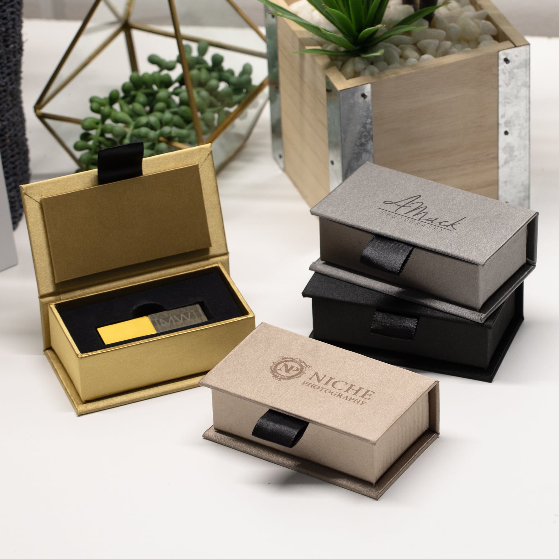 Luxe Flash Drive Box - Photo Packaging - PhotoFlashDrive