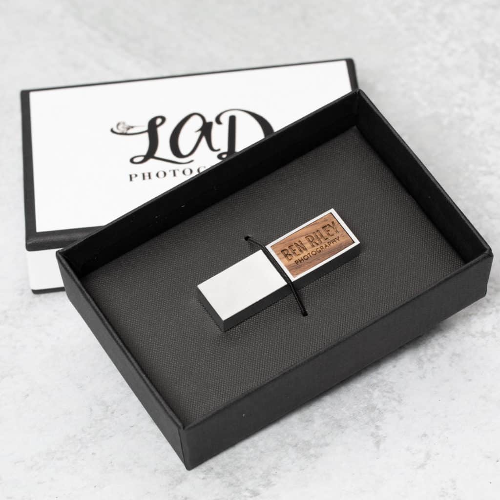 Tailored Linen Flash Drive Box