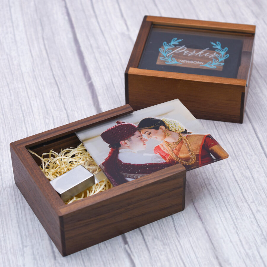 Walnut Wood Slide Flash Drive Box - Image 2