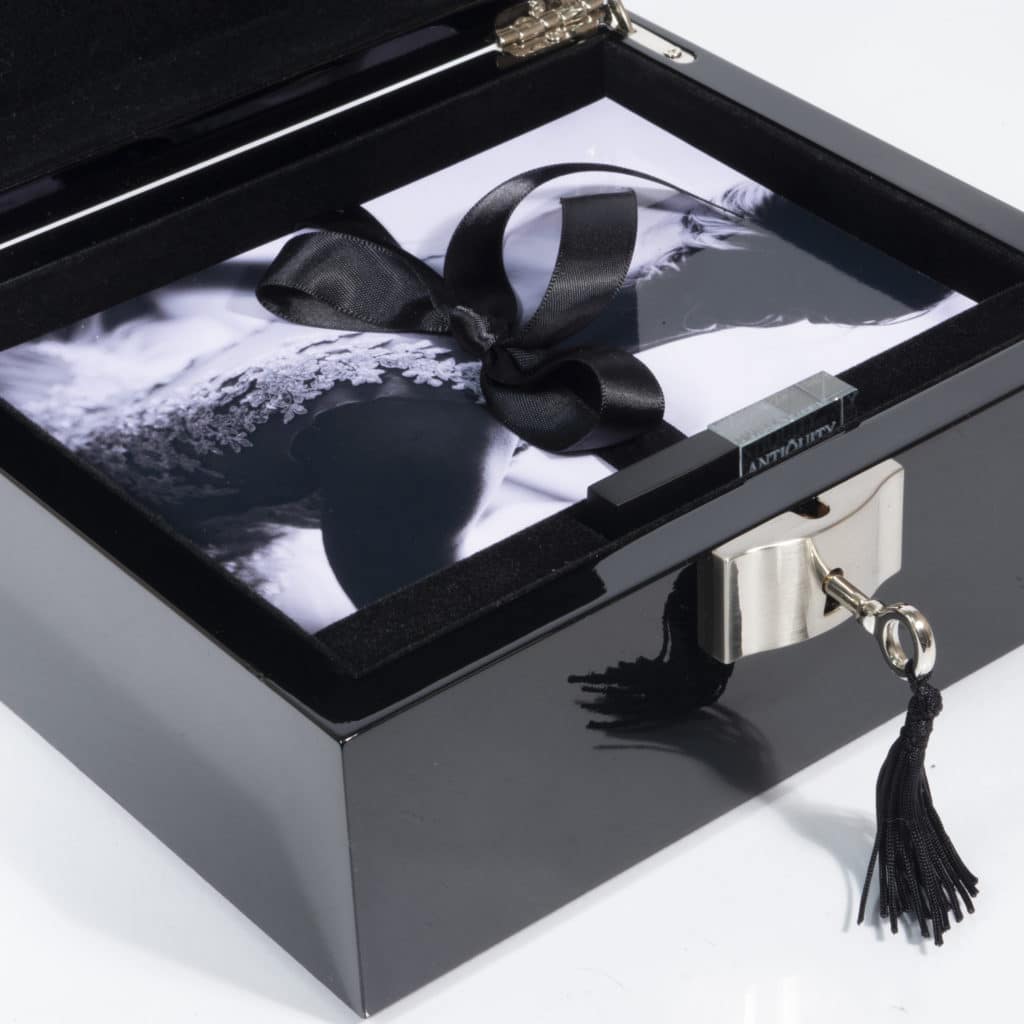 Luminous Photo + Flash Box Crystal Drive Bundle (Type-A) - Image 6