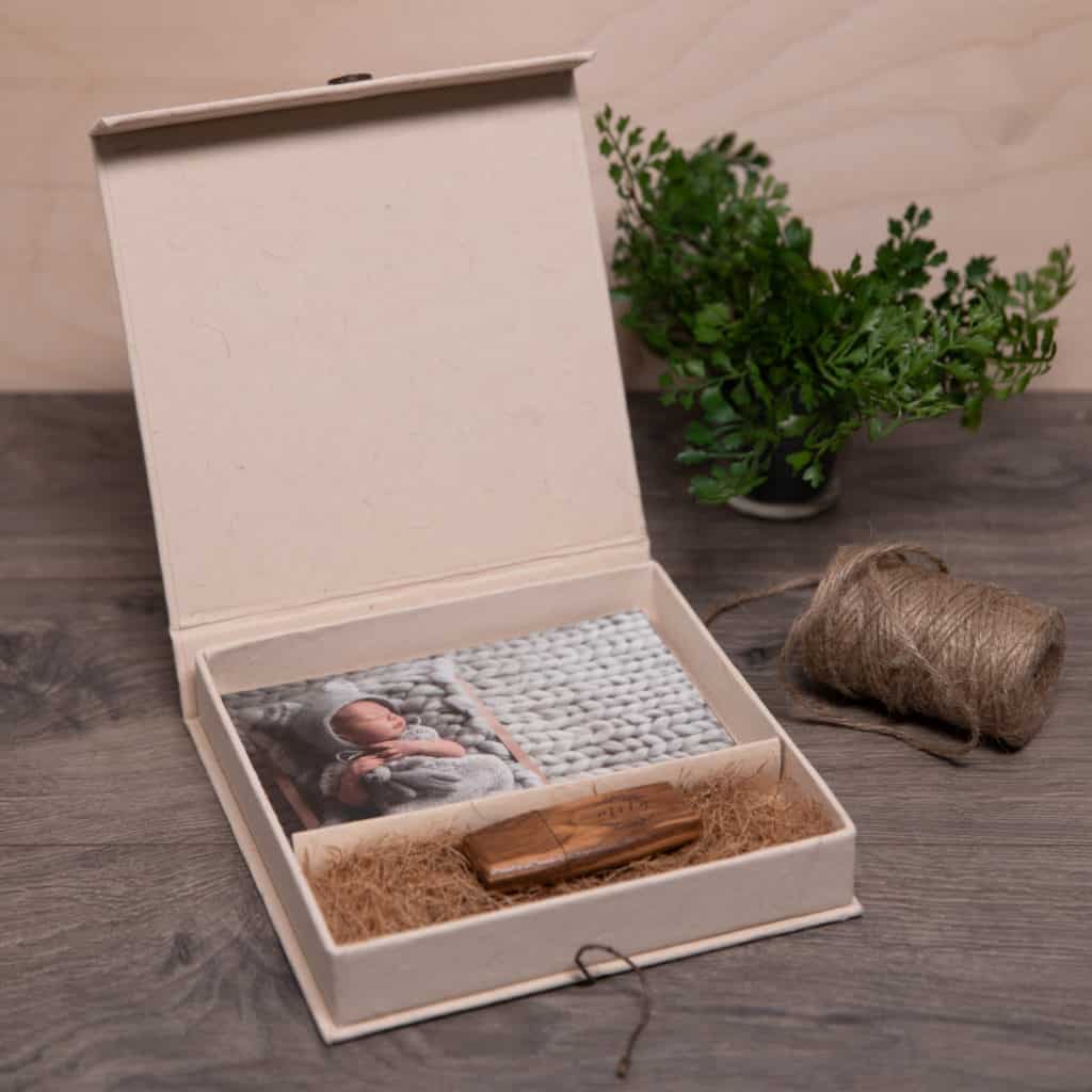 Exotic Paper Photo + Flash Box (4x6) [OUTLET]