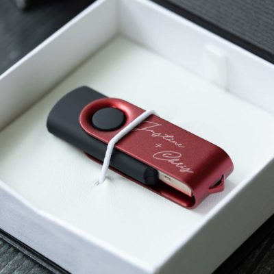 Black Body Swivel Flash Drive (Engraved - Type-A)