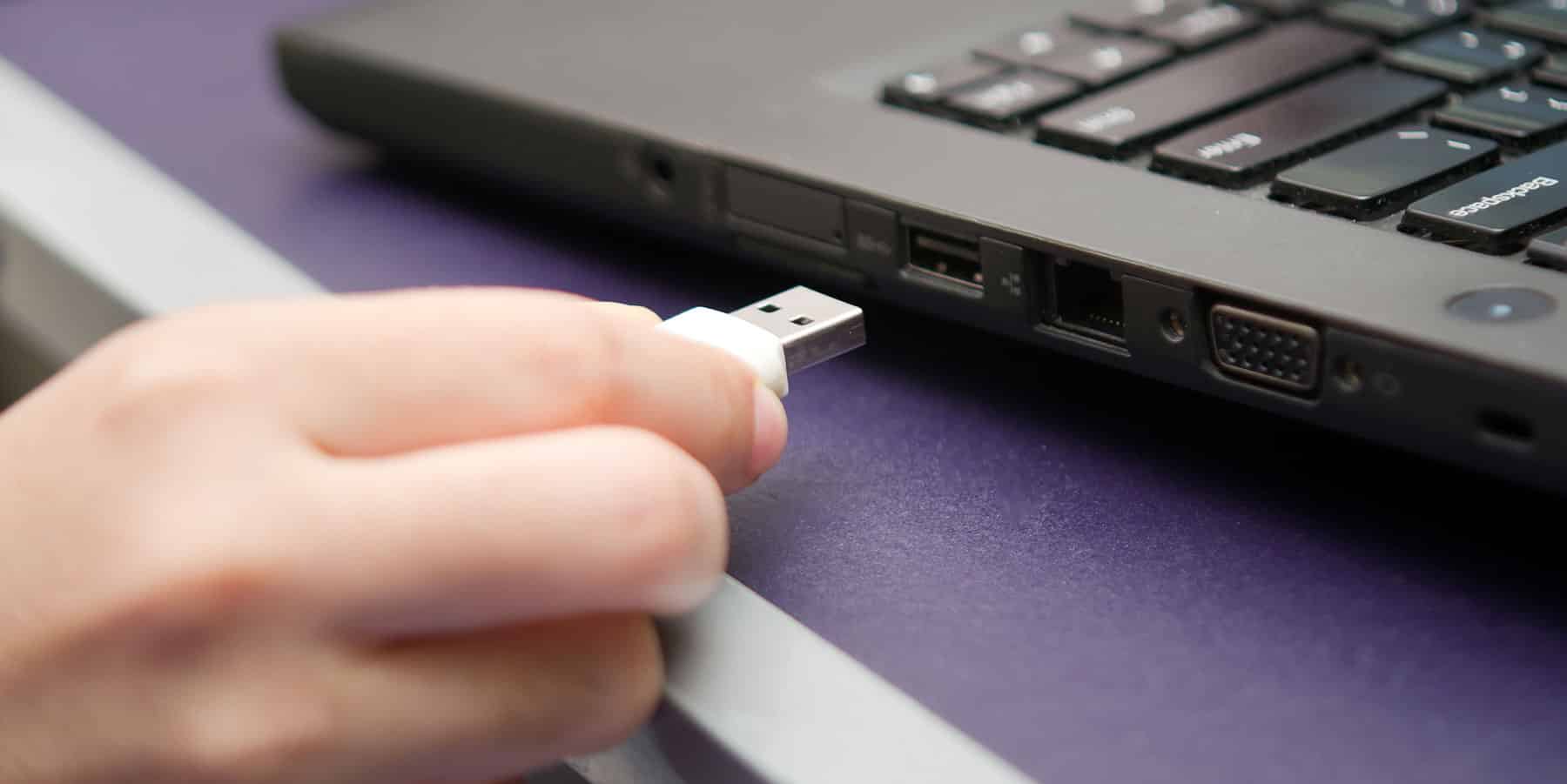 USB 3.0 into 2.0 port