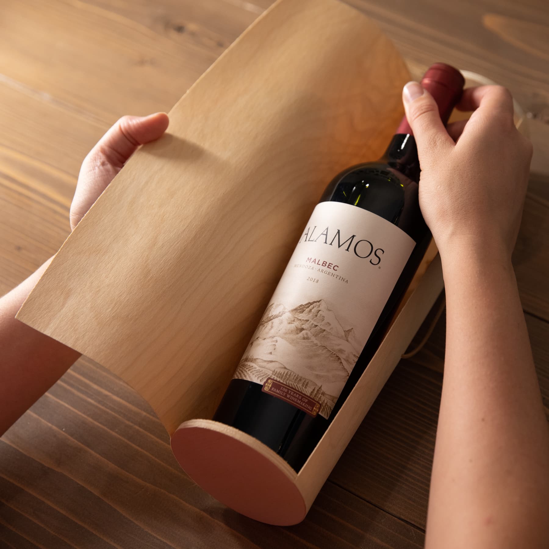 Wood Wine Gift Box - Laser engravable - PhotoFlashDrive