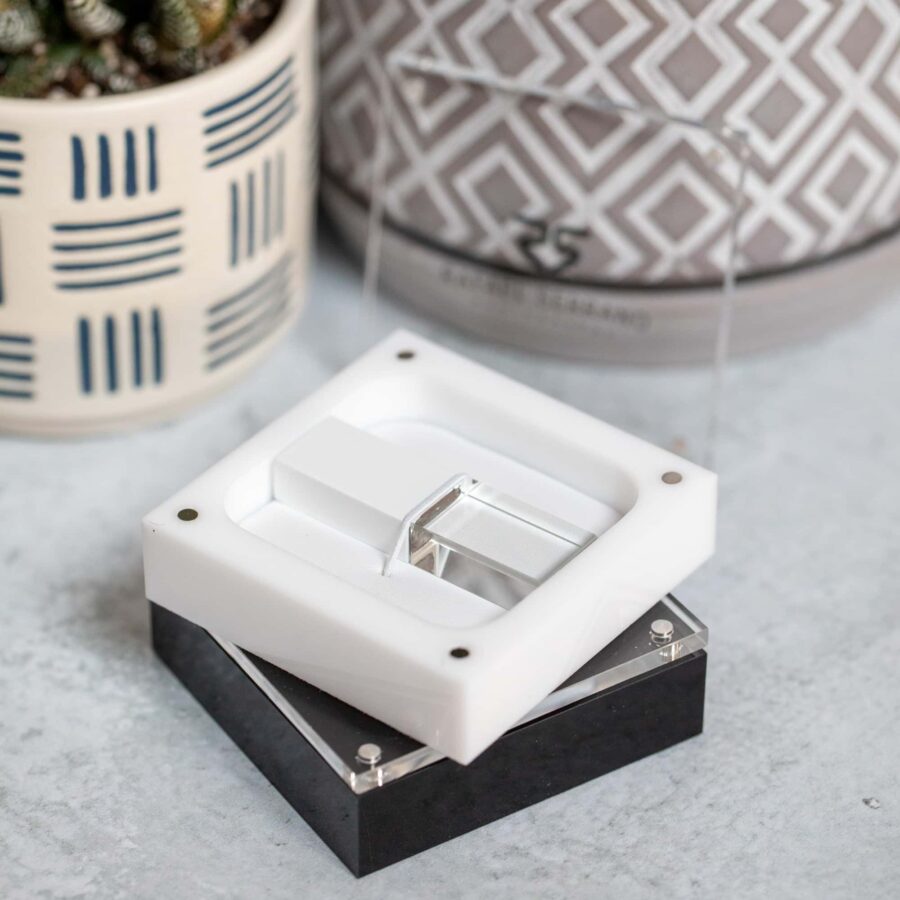 Crystal Duo Drive + Acrylic Flash Drive Box Bundle - Image 6