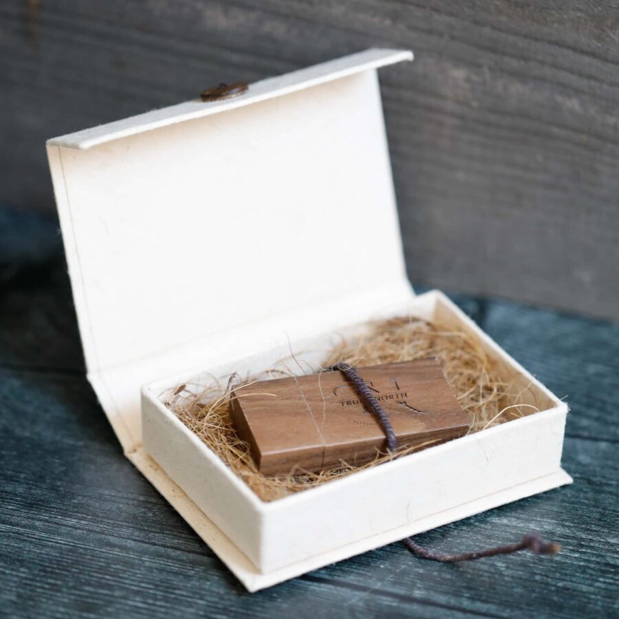 Walnut Duo Exotic Paper Flash Box