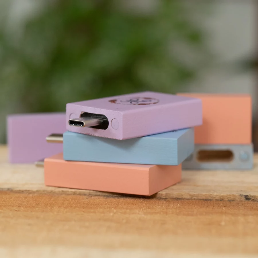 Pastel Wood Flash Drive (Type-C, includes adapter) - Image 2