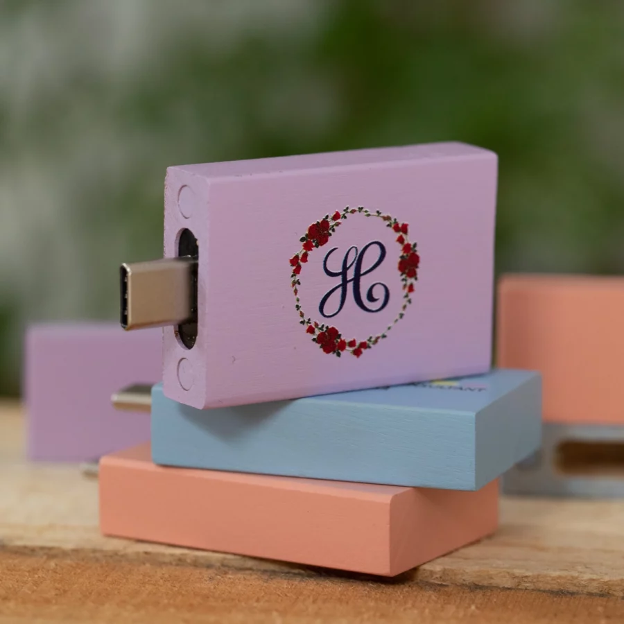 Pastel Wood Flash Drive (Type-C, includes adapter) - Image 3