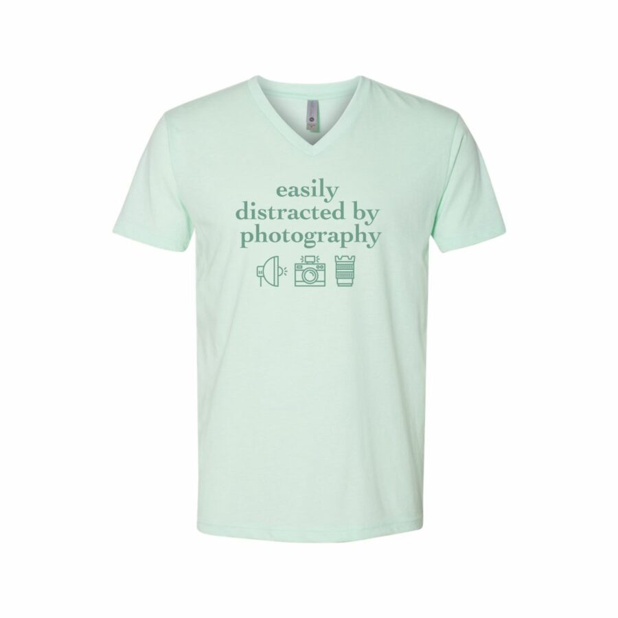 SYNC Easily Distracted V-Neck T-Shirt (Mint)